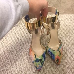 Spring pumps